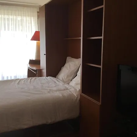 Apartament Grand Studio En Location Meublee