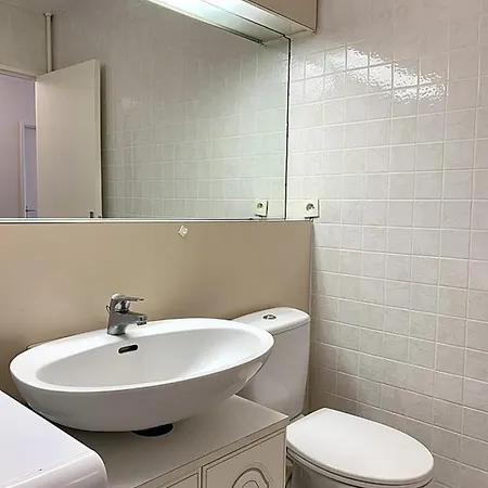 Apartament Grand Studio En Location Meublee *
